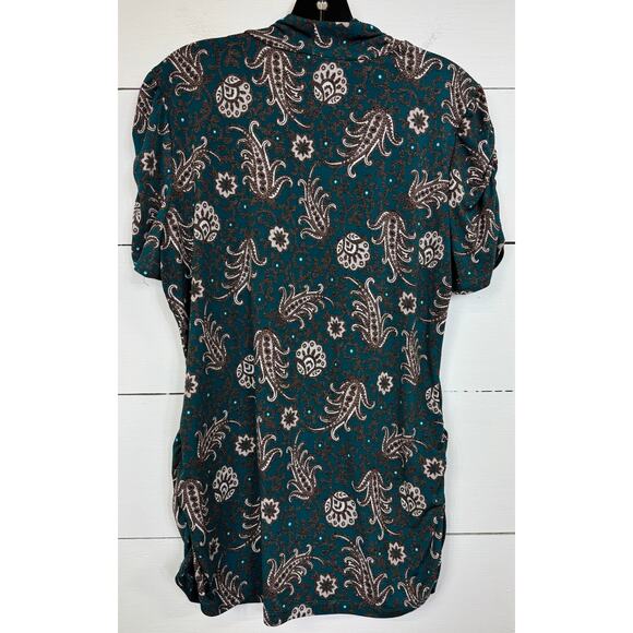 Maurices Green Short Sleeve Blouse Women's Size XL - Picture 2 of 4